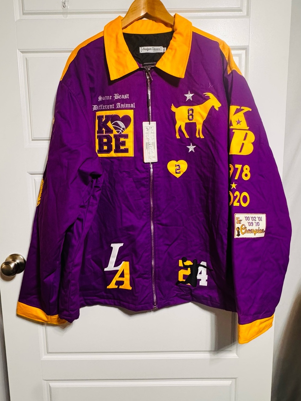 NWT Headgear Classic NBA LA Lakers Kobe Bryant Tribute Jacket in Purple/Gold
